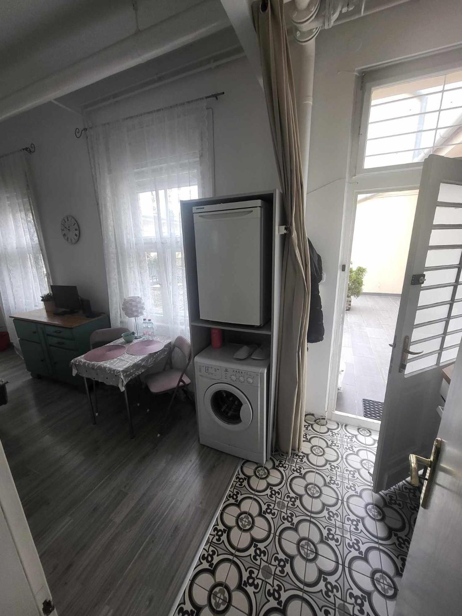 Virag Apartment Будапеща Екстериор снимка